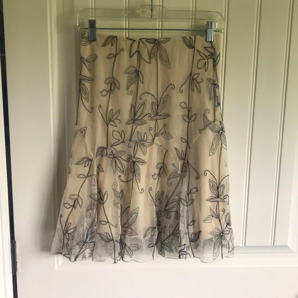 3/$30 RW&Co embroidered skirt
